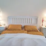 Daire Szandra Apartmanhaz *
