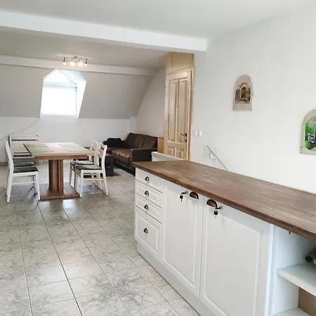 Szandra Apartmanhaz Apartment