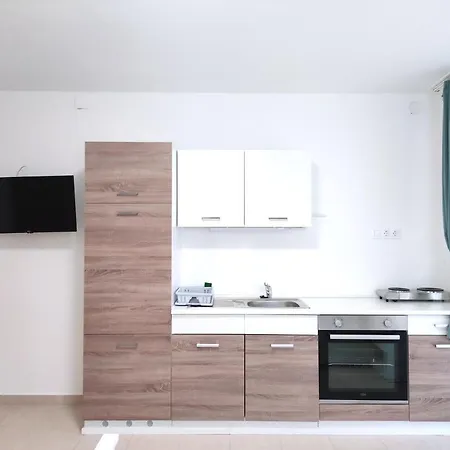 Apartment Szandra Apartmanhaz