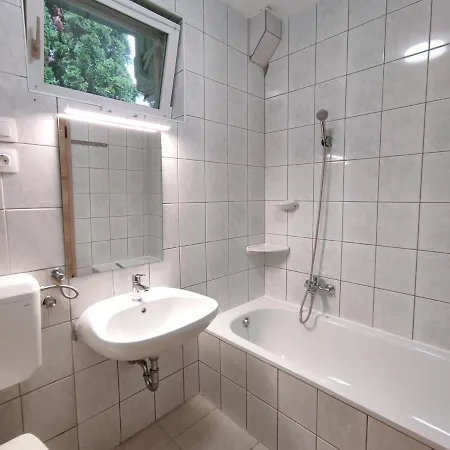 Appartement Szandra Apartmanhaz Gyenesdiás