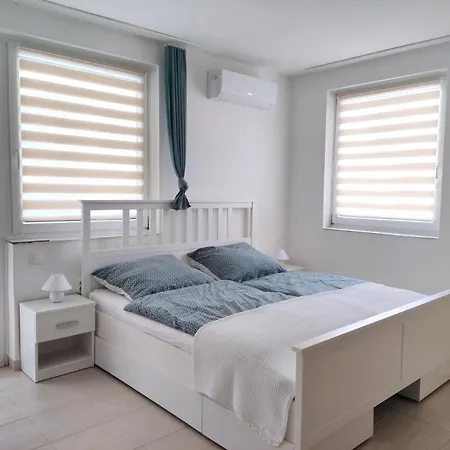 Szandra Apartmanhaz Appartement
