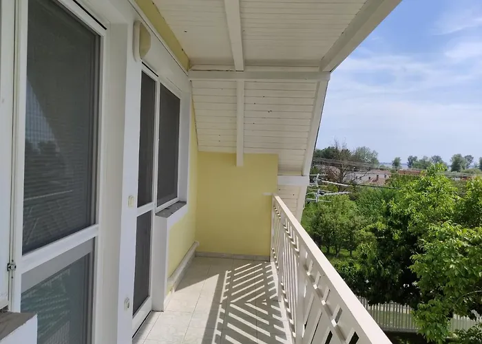 Szandra Apartmanhaz 根尼斯迪亚斯