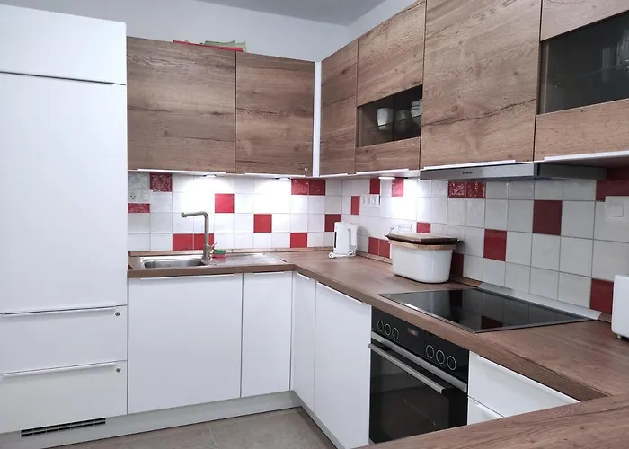 Szandra Apartmanhaz * 根尼斯迪亚斯